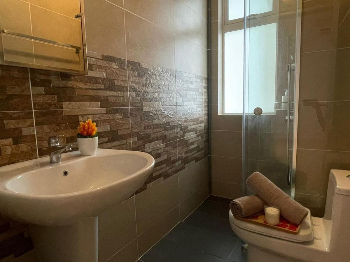 Tritower By Antlerzone Apartman Johor Bahru Kültér fotó