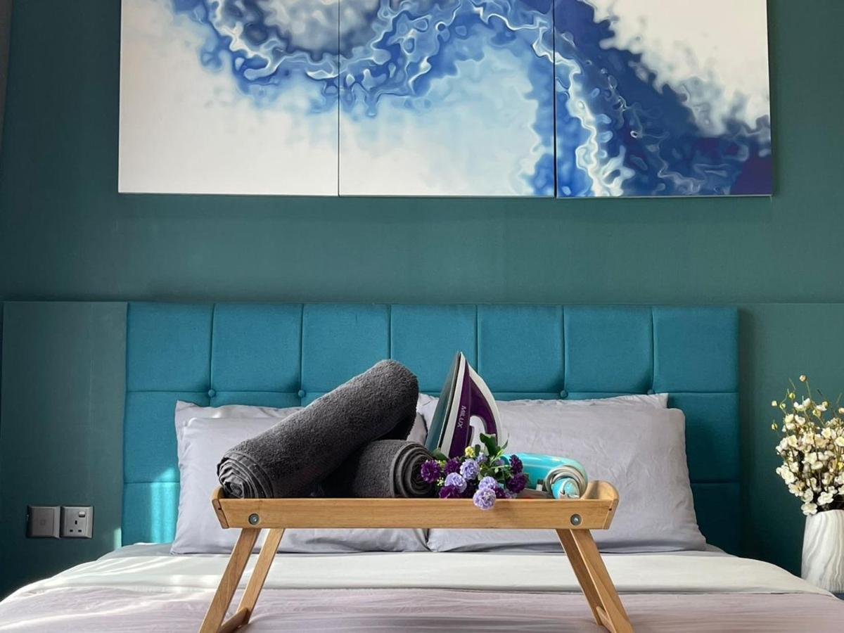 Tritower By Antlerzone Apartman Johor Bahru Kültér fotó
