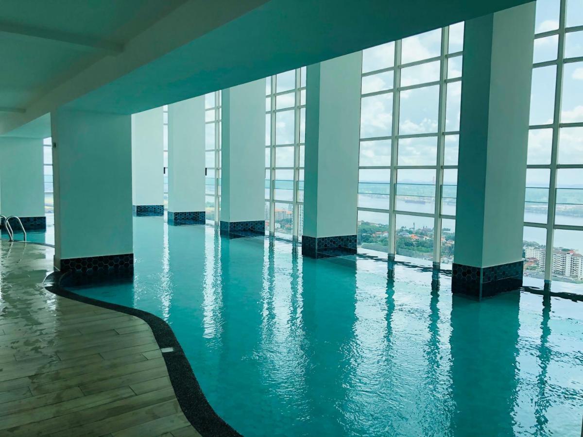 Tritower By Antlerzone Apartman Johor Bahru Kültér fotó