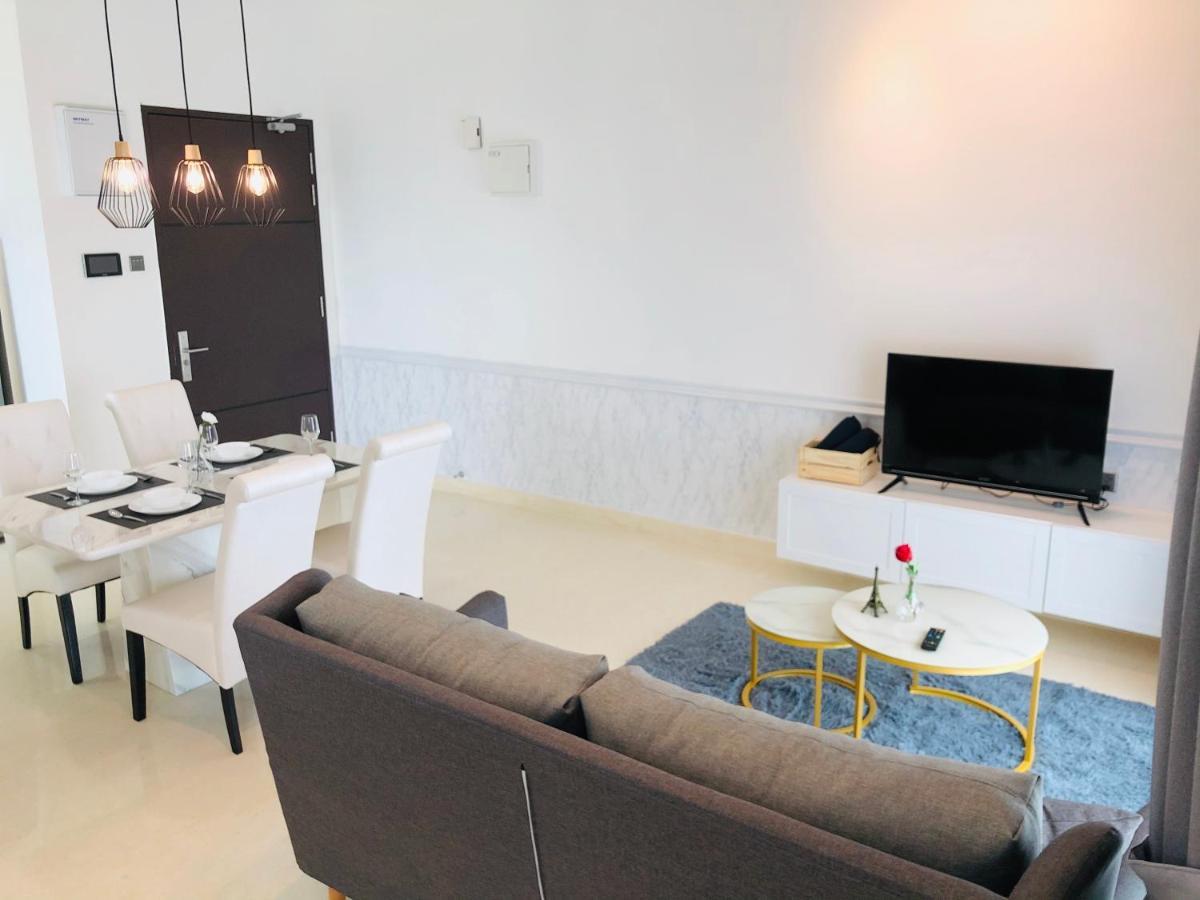Tritower By Antlerzone Apartman Johor Bahru Kültér fotó