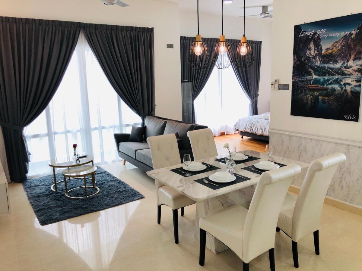 Tritower By Antlerzone Apartman Johor Bahru Kültér fotó
